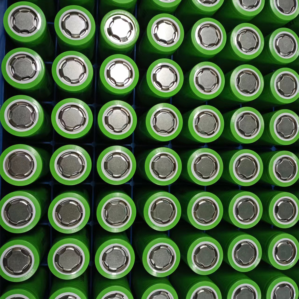 32140 LiFePO4 Battery Cell 3.2V – 10000mAh / 15000mAh - Image 2