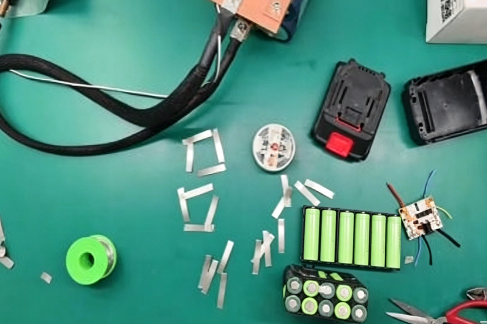 OEM factory assembling 18650 battery packs for cordless drill, grinder, and saw applications.